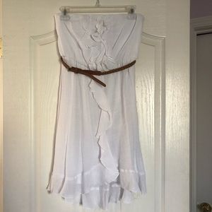 iZ Byer White Strapless Dress